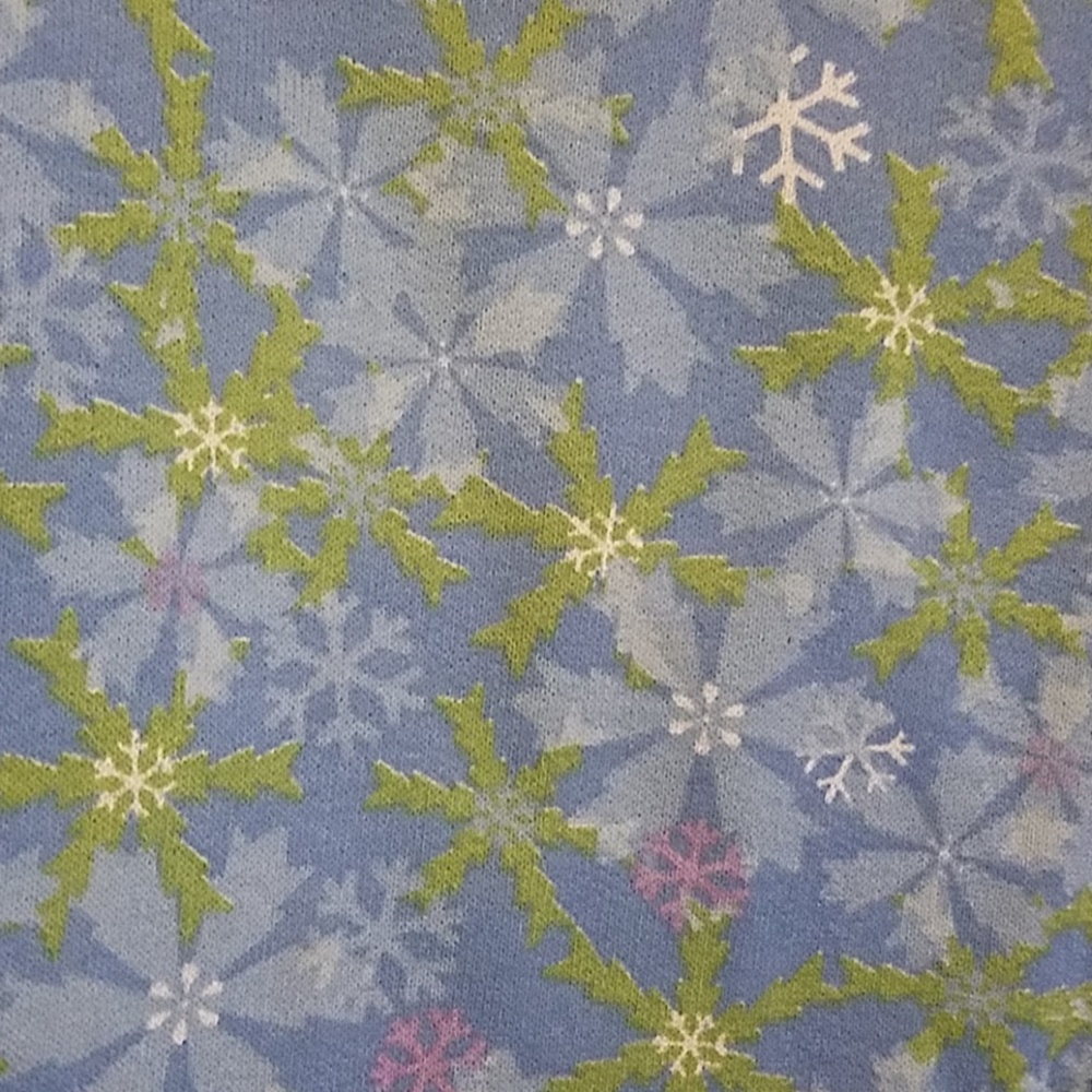 Top - Picture 2 of 3